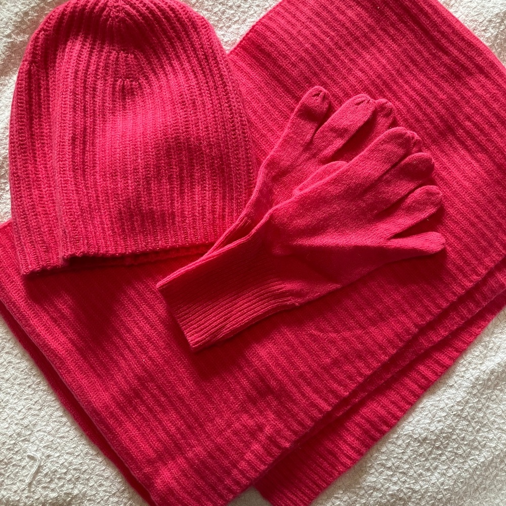 Ann Taylor cashmere ribbed scarf, cherry jam, OS